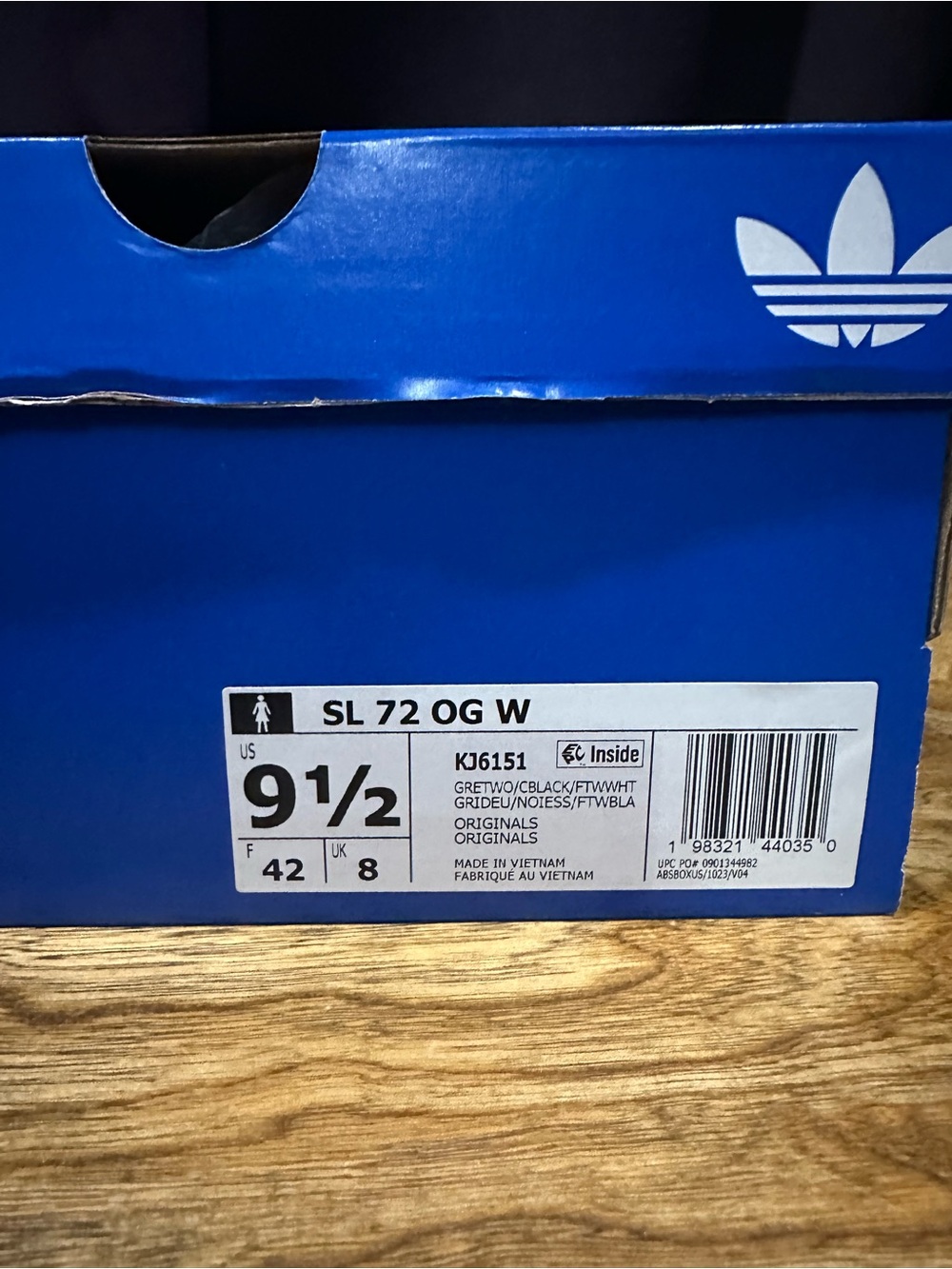 New Adidas rhinestone shoes shoes Sz 9.5 - Picture 9 of 9